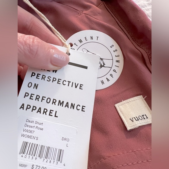 NWT Vuori Dash Short in Sold Out Desert Rose L - Picture 6 of 8